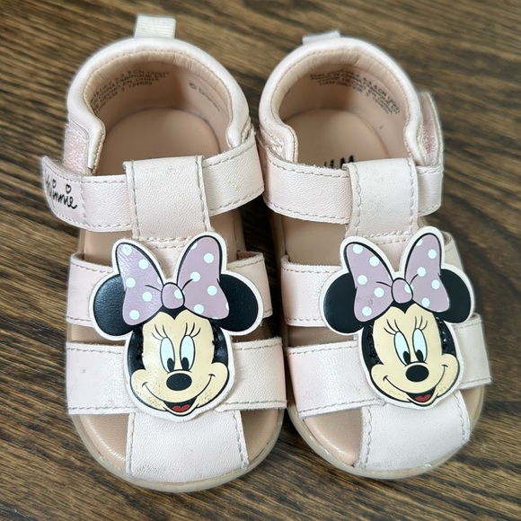 Minnie Mouse sandals toddler size 4 - Picture 1 of 1
